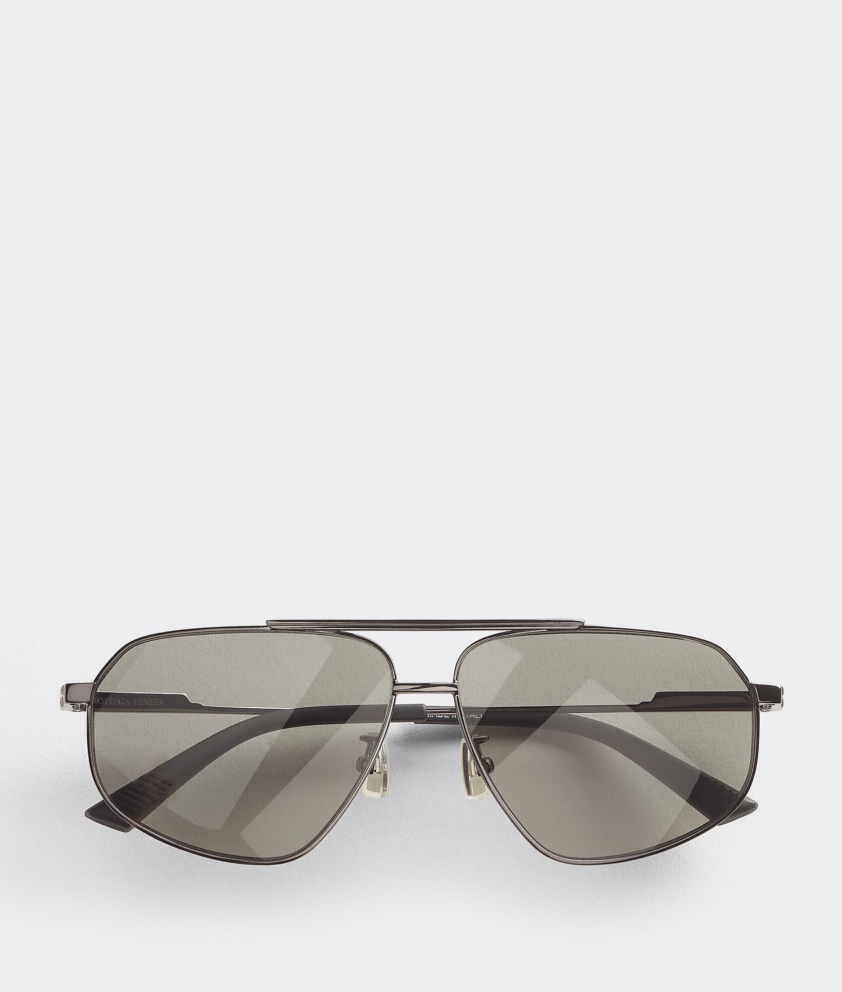 classic aviator sunglasses | Bottega Veneta