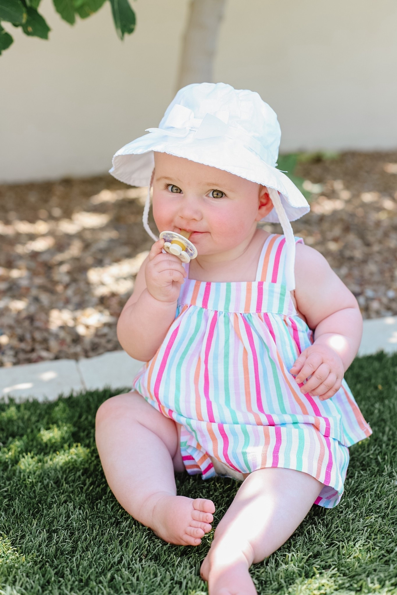 The only way to accessorize? With a @bibs.usa pacifier. Because nothing completes the FIT (and avoids the fits) like BIBS 💗✨ #AD Their high-quality pacis are made with food-grade materials + are totally BPA free! AKA products we can trust and rely on. 

Follow my LTK @fivefootfeminine on the @shop.LTK app to view this post and get my exclusive app-only content!

#LTKBump #LTKKids #LTKBaby