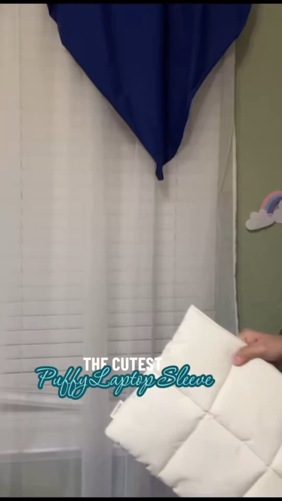 Obsessed with this puffy laptop sleeve 🤍 It’s quilted, lightweight, and keeps my laptop protected while still looking cute. Linking it here!

#LTKPetite #LTKgrwm #LTKfitnessgoals