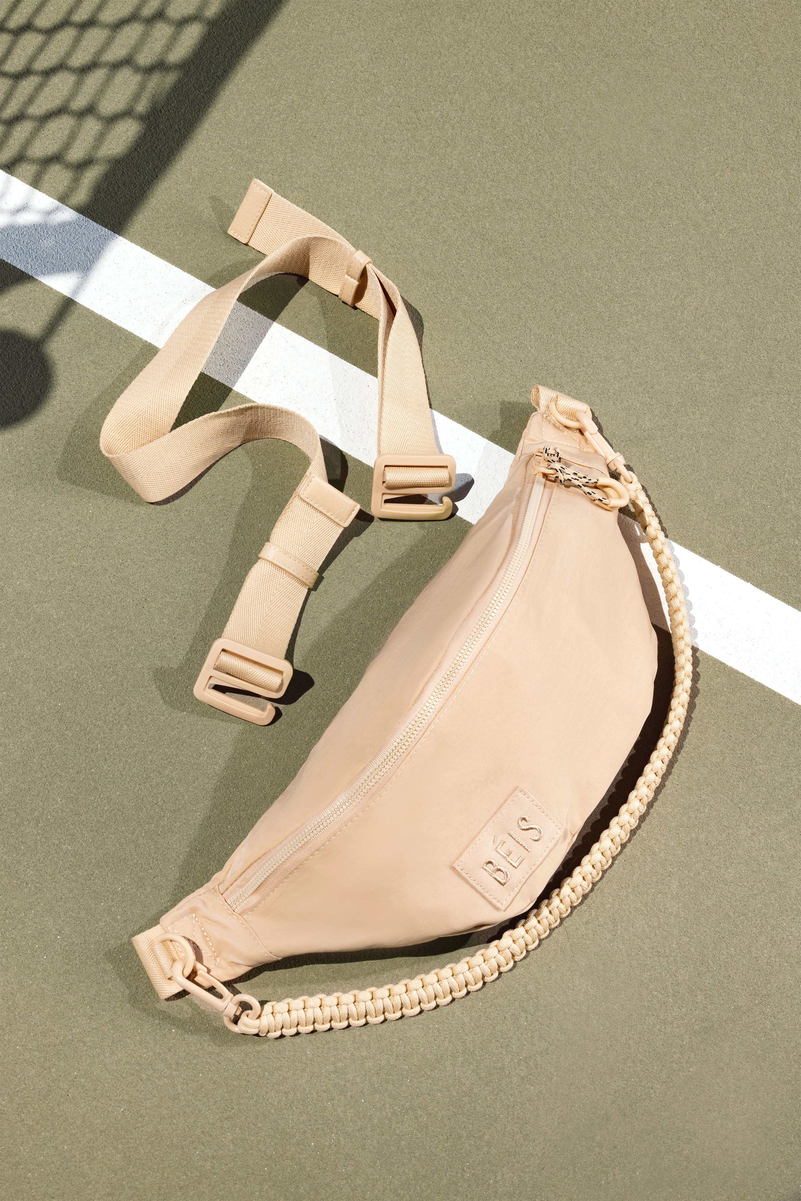 BÉIS 'The Sport Pack' in Beige - Athletic Fanny Pack For Sports | BEIS