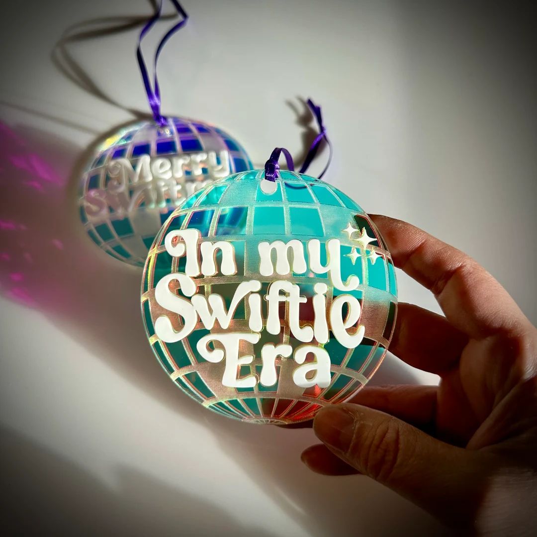 Merry Swiftmas Ornament - Etsy | Etsy (US)