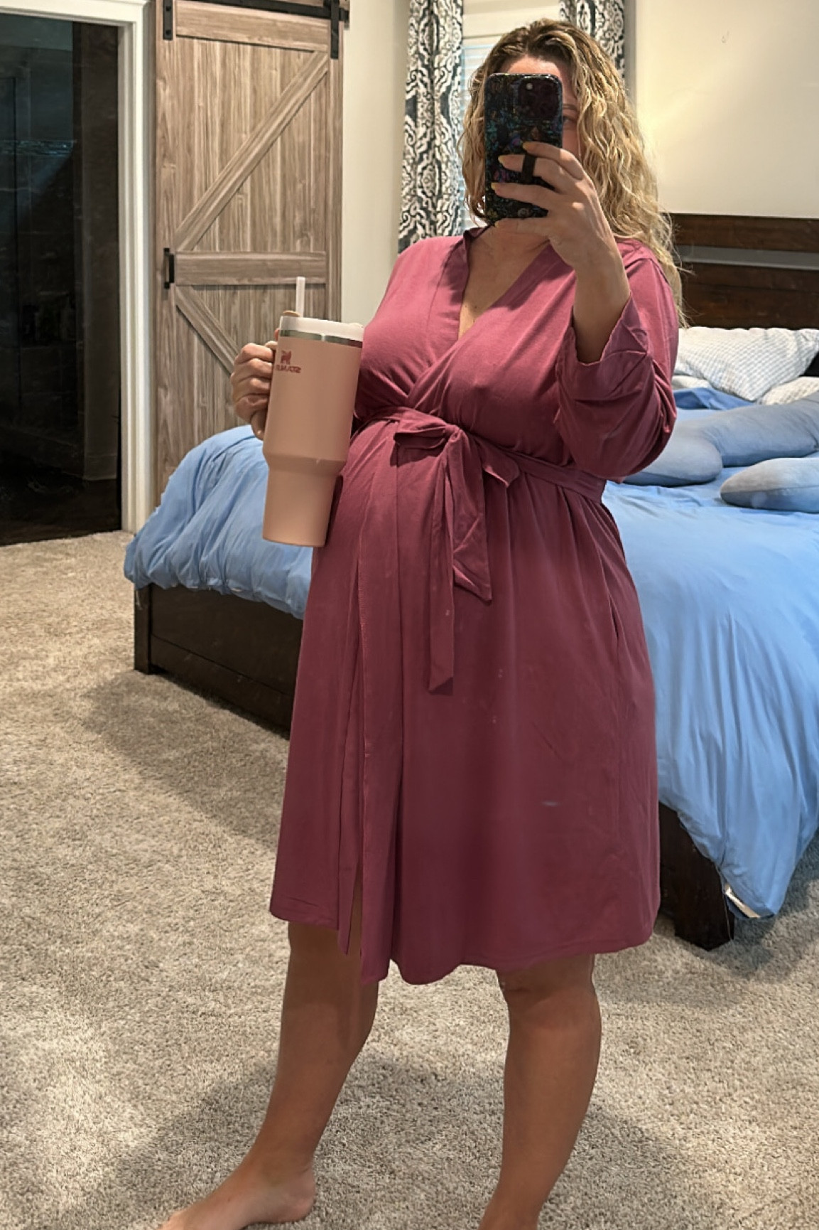 when your favorite cup matches your nursing/pregnancy robe 💅🏻💅🏻💅🏻

instagram @taylorleeroberts 

#LTKunder50 #LTKbump #LTKbaby