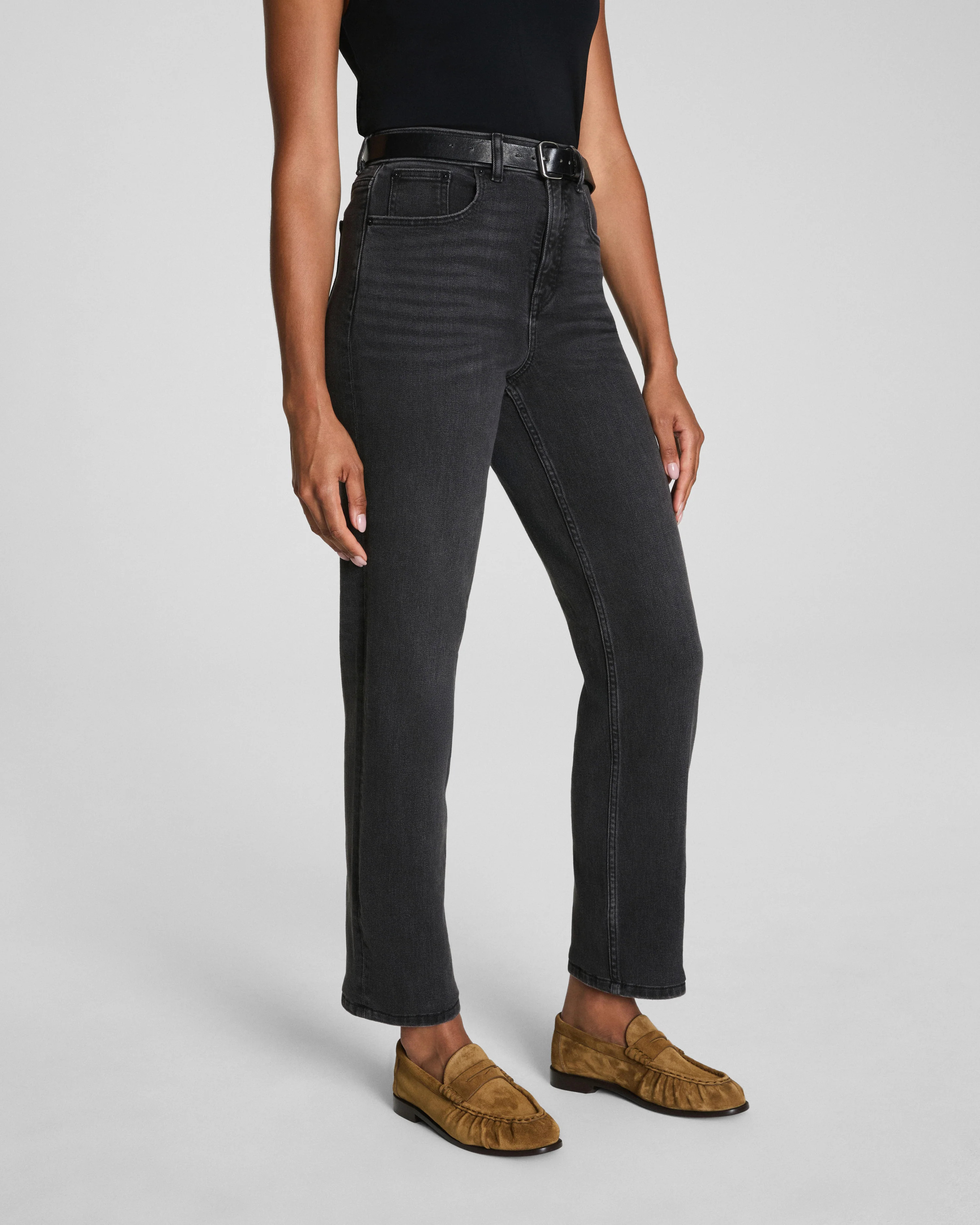 SPANXshape™ Authentic 360 90s Straight Leg Jeans | Spanx Canada