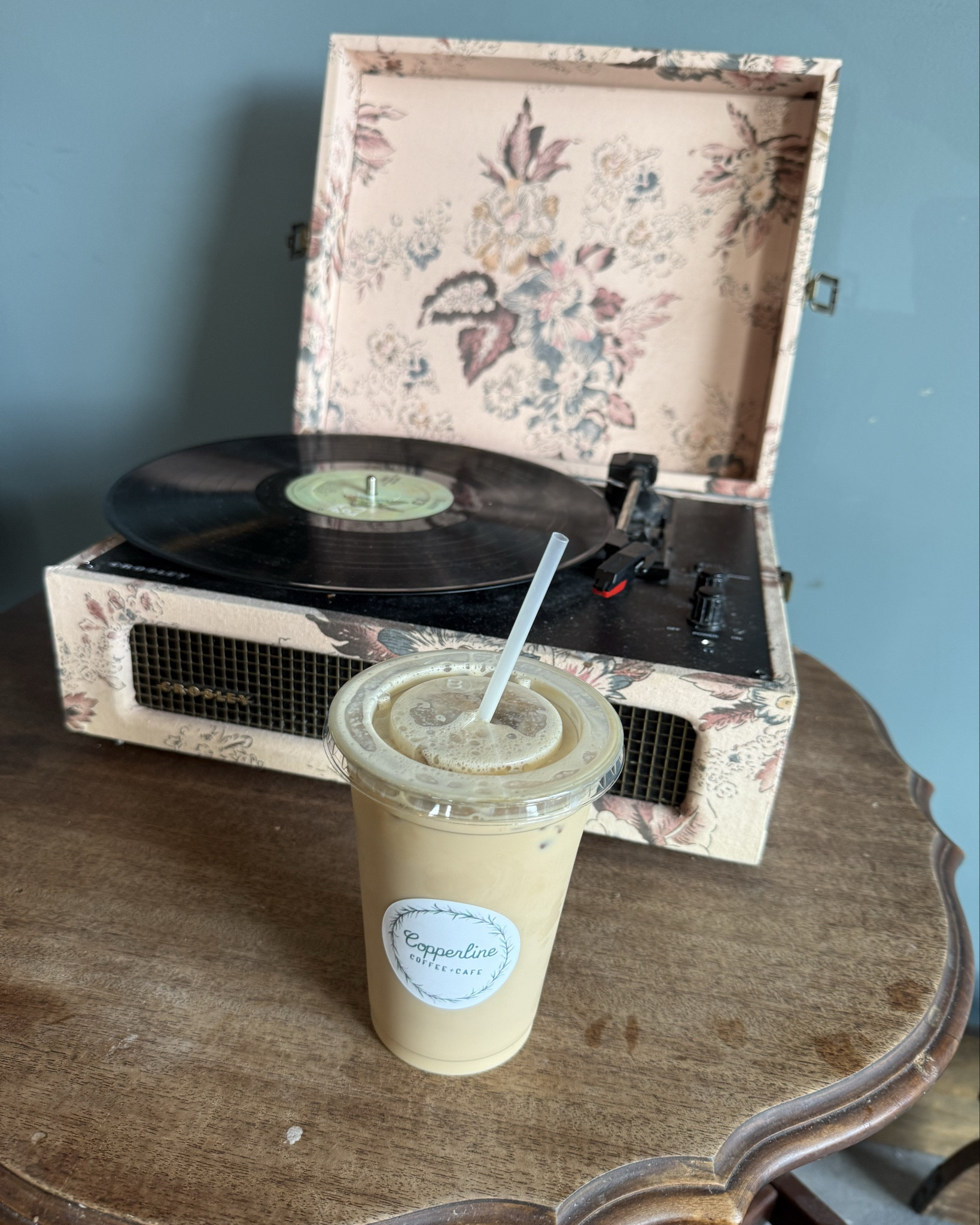 Camera roll recently🎞️🐾


#vintagevibes #vintagestyle #homedecor #homegoods #dogmom #doglife #adayinthelife #goldenretriever #blackmouthcur #myboys #coffeeshop 

#LTKfoodie #LTKHome #LTKdayinmylife