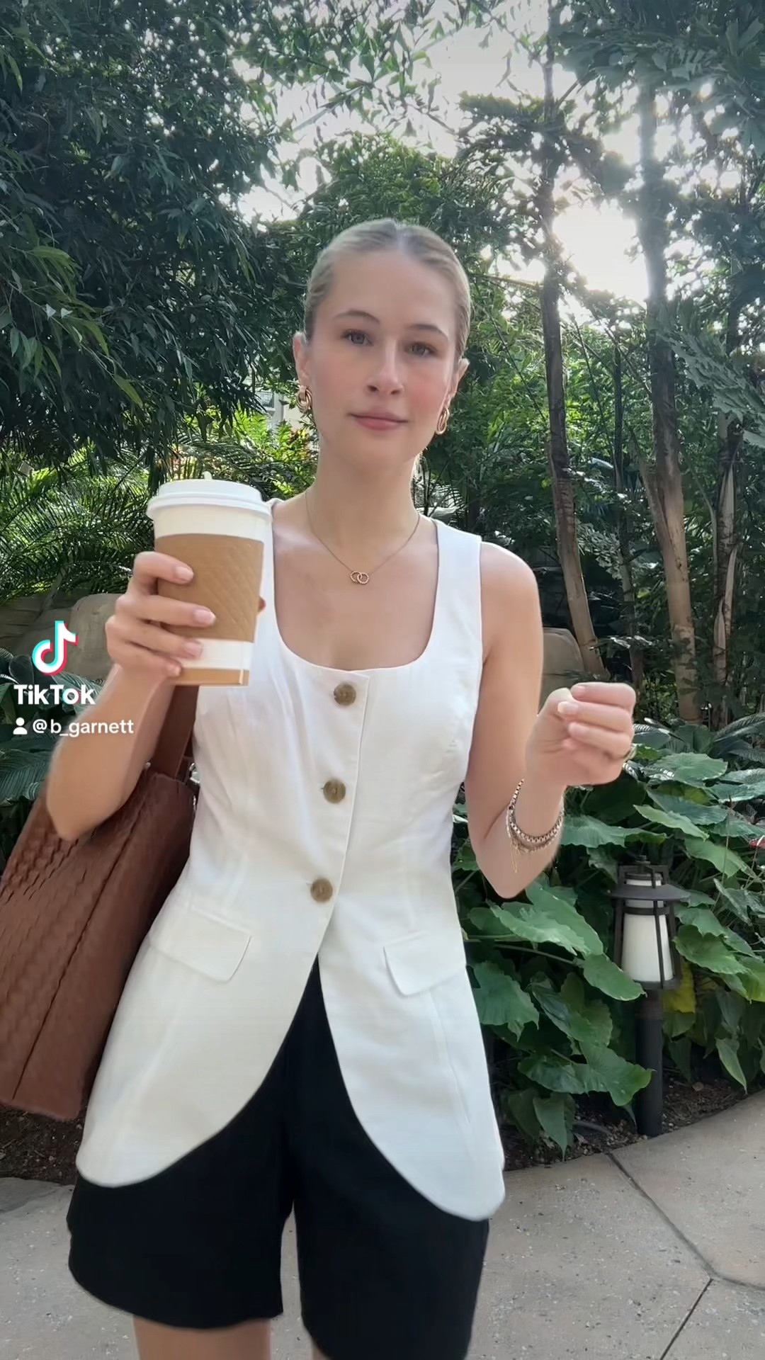 Daily outfit vacation edition 

#LTKWorkwear #LTKPetite #LTKTravel