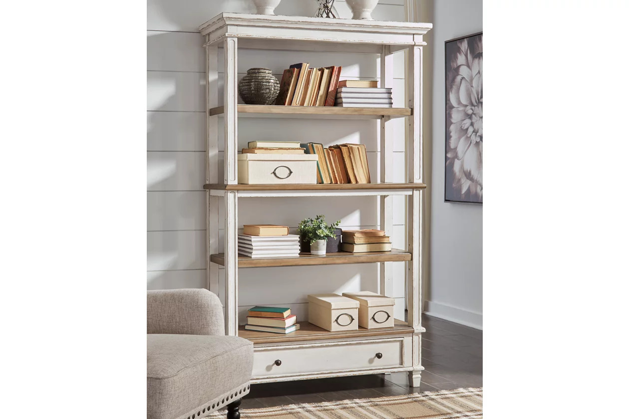 Realyn 75" Bookcase with 3 Shelves | Ashley Homestore