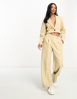 Miss Selfridge Petite suit set in stone | ASOS (Global)