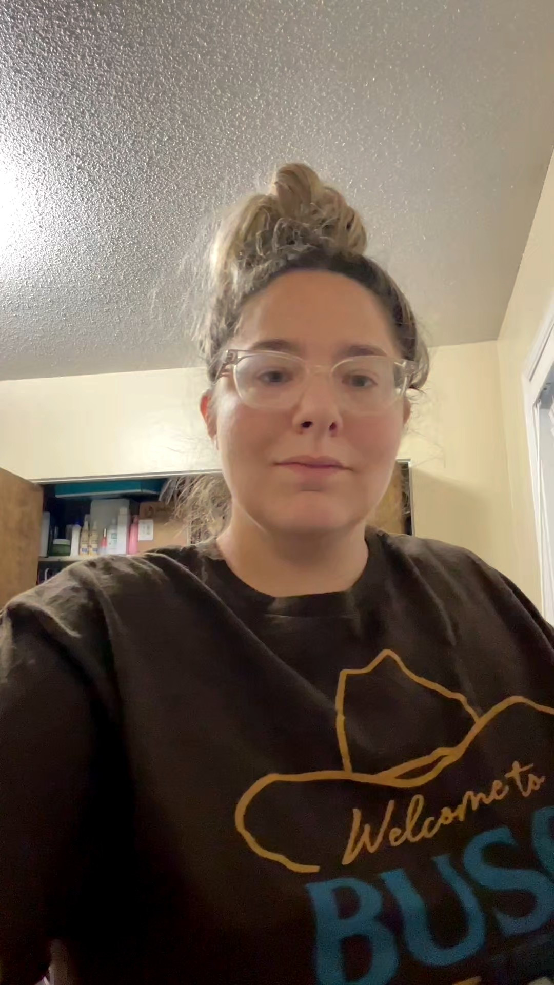 My get to know me video!!🏥🍺🤠🎸

#LTKBeauty #LTKSeasonal #LTKFindsUnder50