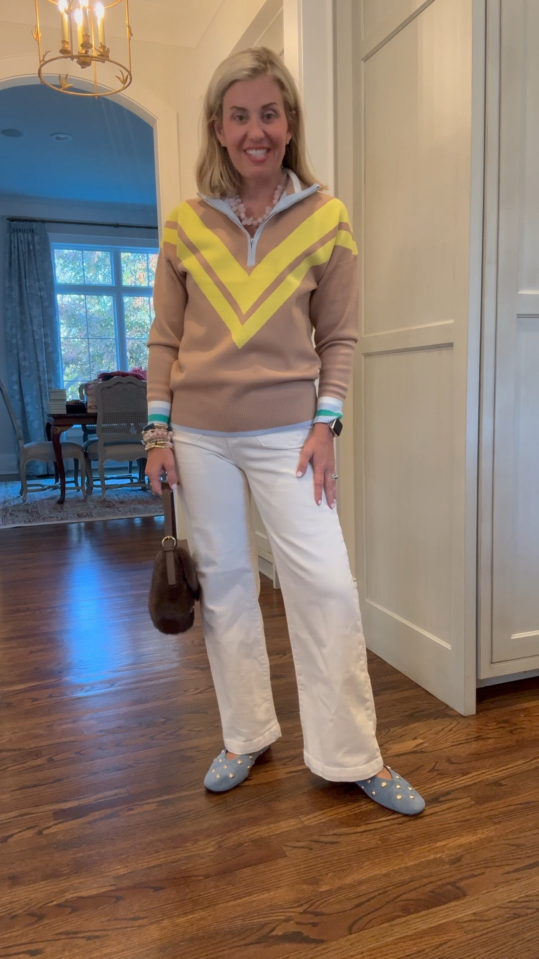 Collins sweater size xs
Kimberly jeans 25
Yes to the bag & shoes

Bogo 50% off this weekend only at Avara 


#LTKmomlife #LTKFindsUnder100 #LTKStyleTip