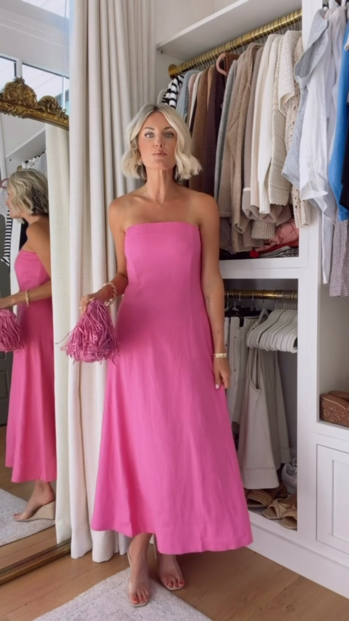 This maxi dress is in the prettiest shade of pink 😍👏🏻💕 Seriously obsessed, and the quality is 10/10! I paired it with this clutch to add texture. Wearing 0

Loverly grey, Ann Taylor, summer fashion finds, women’s style summer, resort wear women, wedding guest dress, summer event dress, strapless midi dress

#LTKSeasonal #LTKWedding