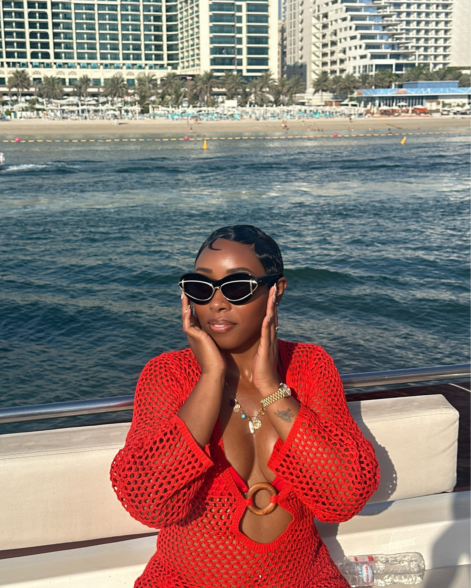 Golden hour glow + a pop of red 🌞✨ Shop the look that’s turning heads on and off the yacht.