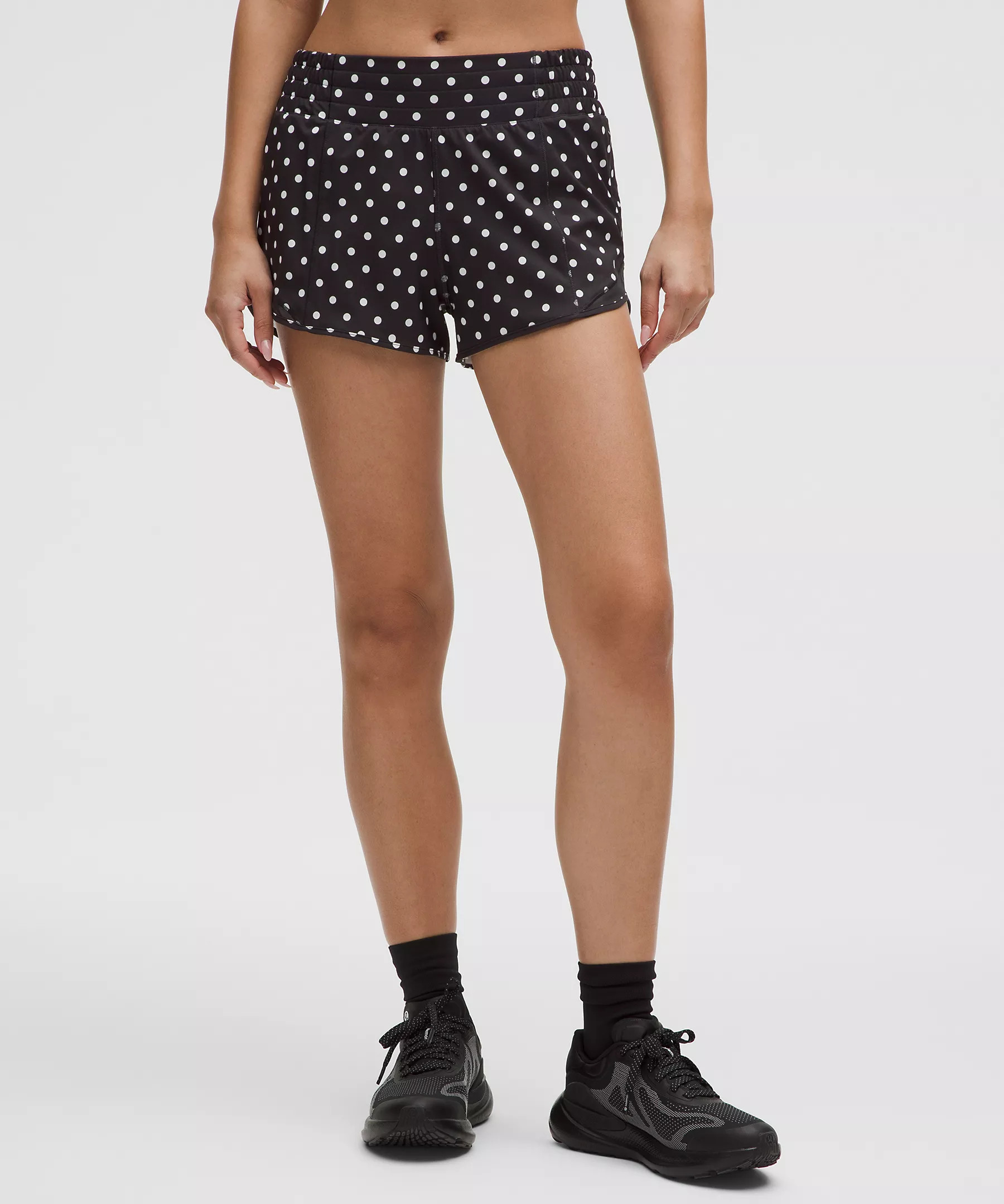 Hotty Hot High-Rise Lined Short 2.5" | Women's Shorts | lululemon | Lululemon (US)