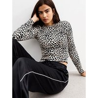 New Look Brown Ribbed Leopard Print Long Sleeve Top | Very (UK)