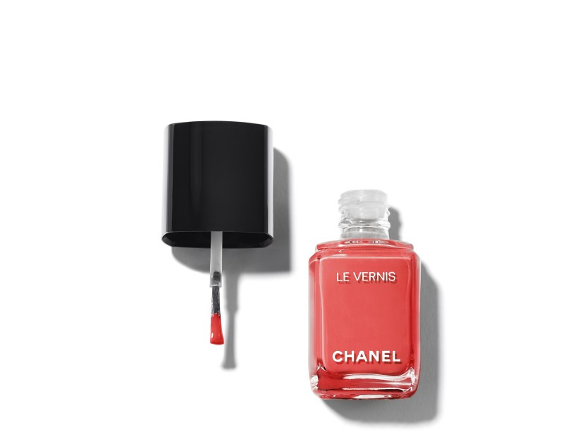 Chanel Le Vernis Longwear Nail Colour 584 Bleu Pastel | Violet Grey