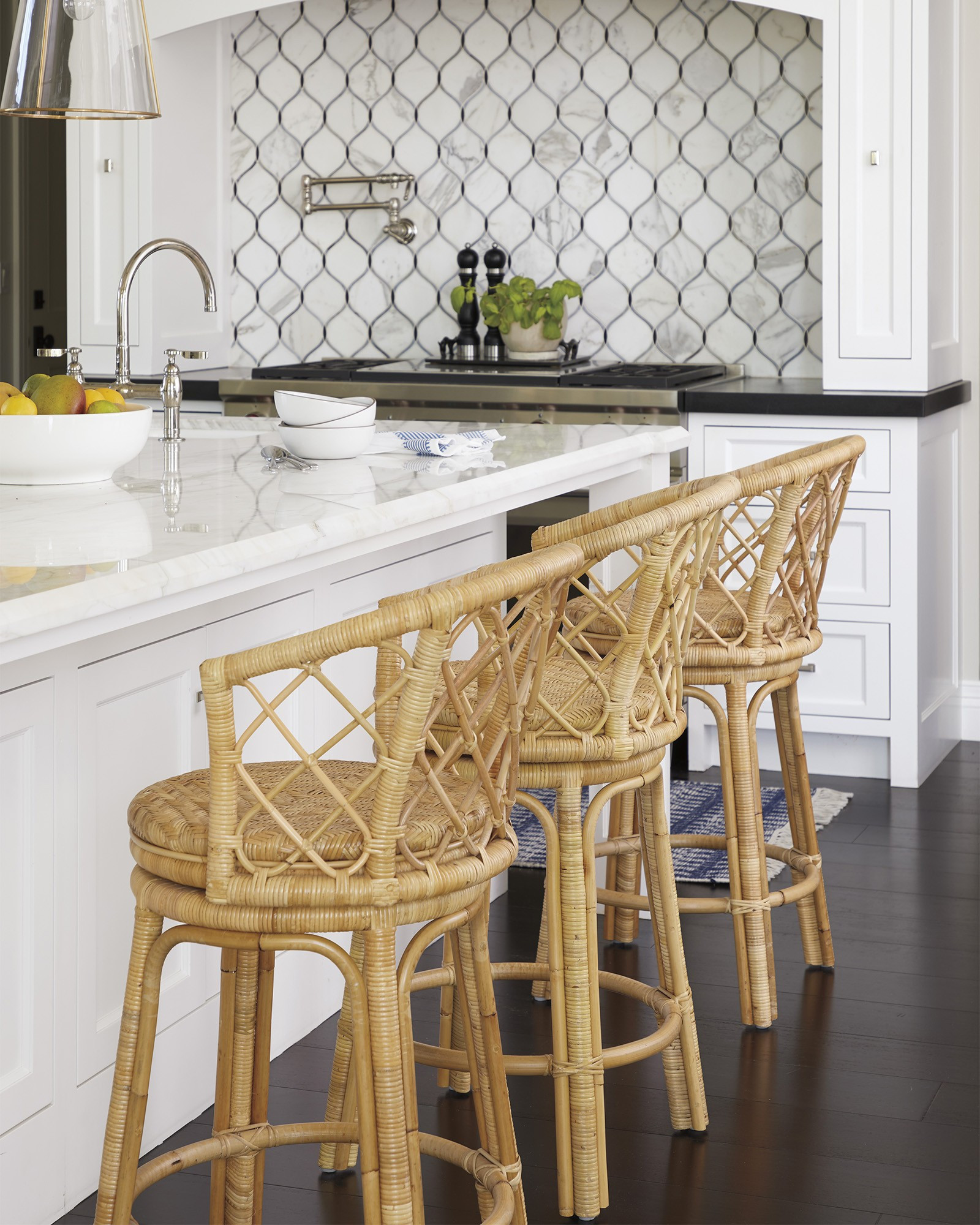 Avalon Swivel Counter Stool | Serena and Lily