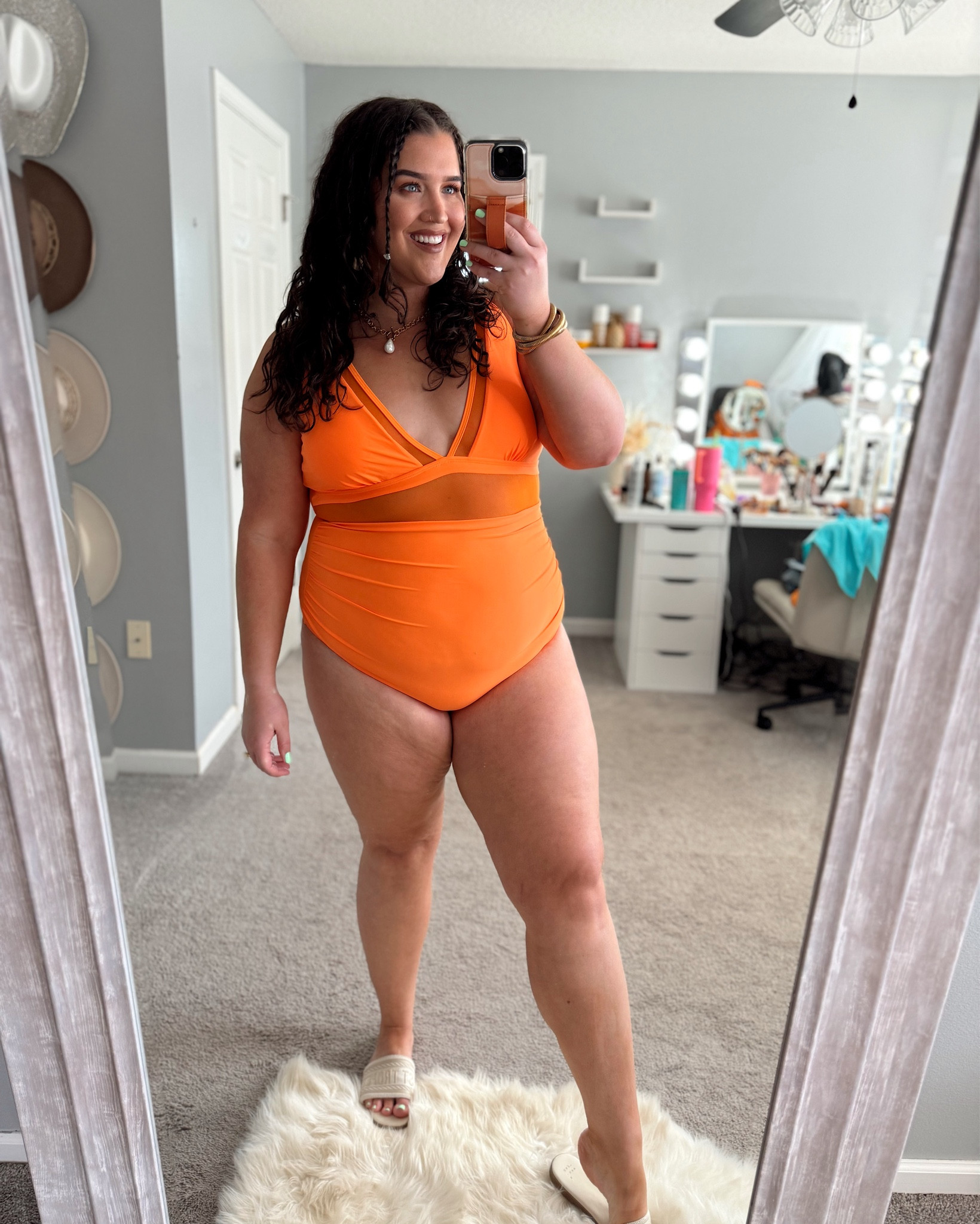 Amazon one piece swimsuit 🍊
Size XXL

#LTKFindsUnder50 #LTKSwim #LTKMidsize