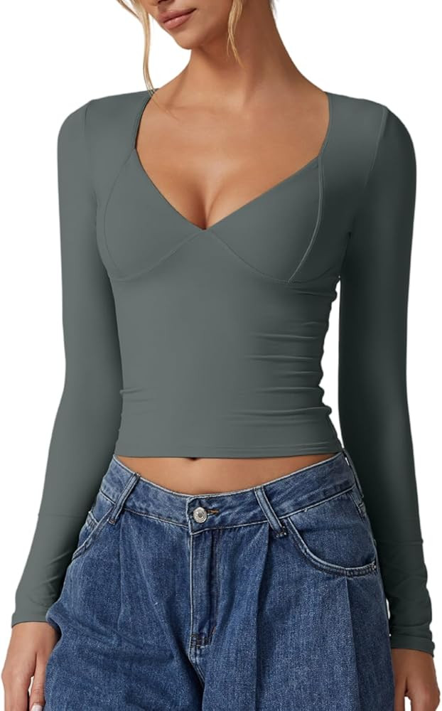 QINSEN Women's Long Sleeve V Neck T Shirts Double Lined Crop Top Seamed Cup Going Out Tops | Amazon (US)