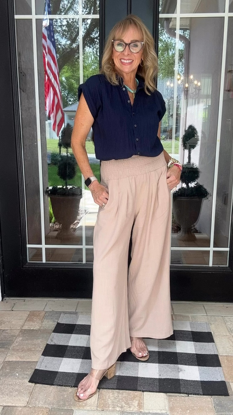 Outfits for teachers to wear when it’s hot outside. I’ve been in elementary education for 20 years and I live in FL. It’s hot here! 
Teacher outfits
Back to school


#LTKVideo #LTKSaleAlert #LTKBacktoSchool