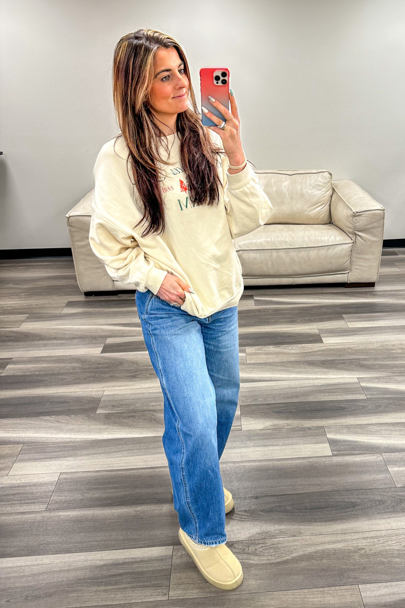 I love a good barrel jean 😍

#barreljean #denim #holidayfashion #holidayfit #holidayfind #holidaysweater #uggdupe #christmas #christmassweater #christmasfashion #christmasfind #churchfit #churchoutfit #weekendstyle #weekendfit 

#LTKSeasonal #LTKHoliday #LTKStyleTip
