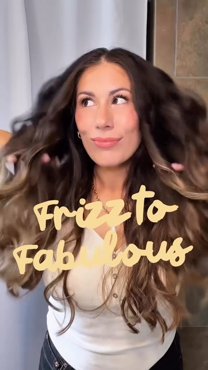 #ad Here’s how you can take your hair from frizz to fabulous ✨🎀

When I want effortless, bouncy curls, I grab my Tymo Curl Plus Pro ➿➿

This curling iron creates the bounciest curls and, thanks to the anti-tangling technology, I feel good knowing it’s not going to damage my hair.

Great for long hairstyles and thicker hair too!! 

@tymo_fashiontech #tymobeauty #curlstymo