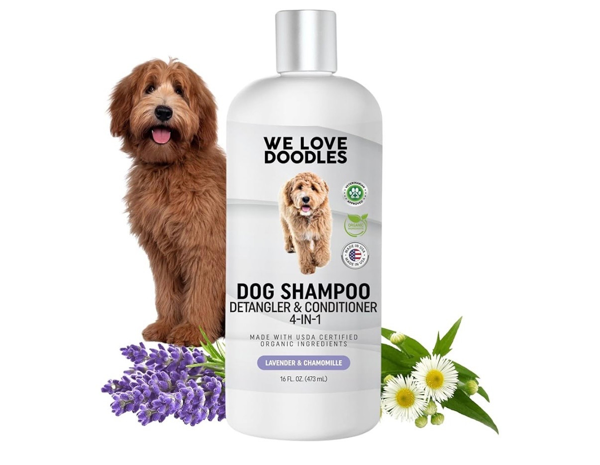 I can’t get over how good this smells. It’s not super strong, but just enough to smell fresh and clean.