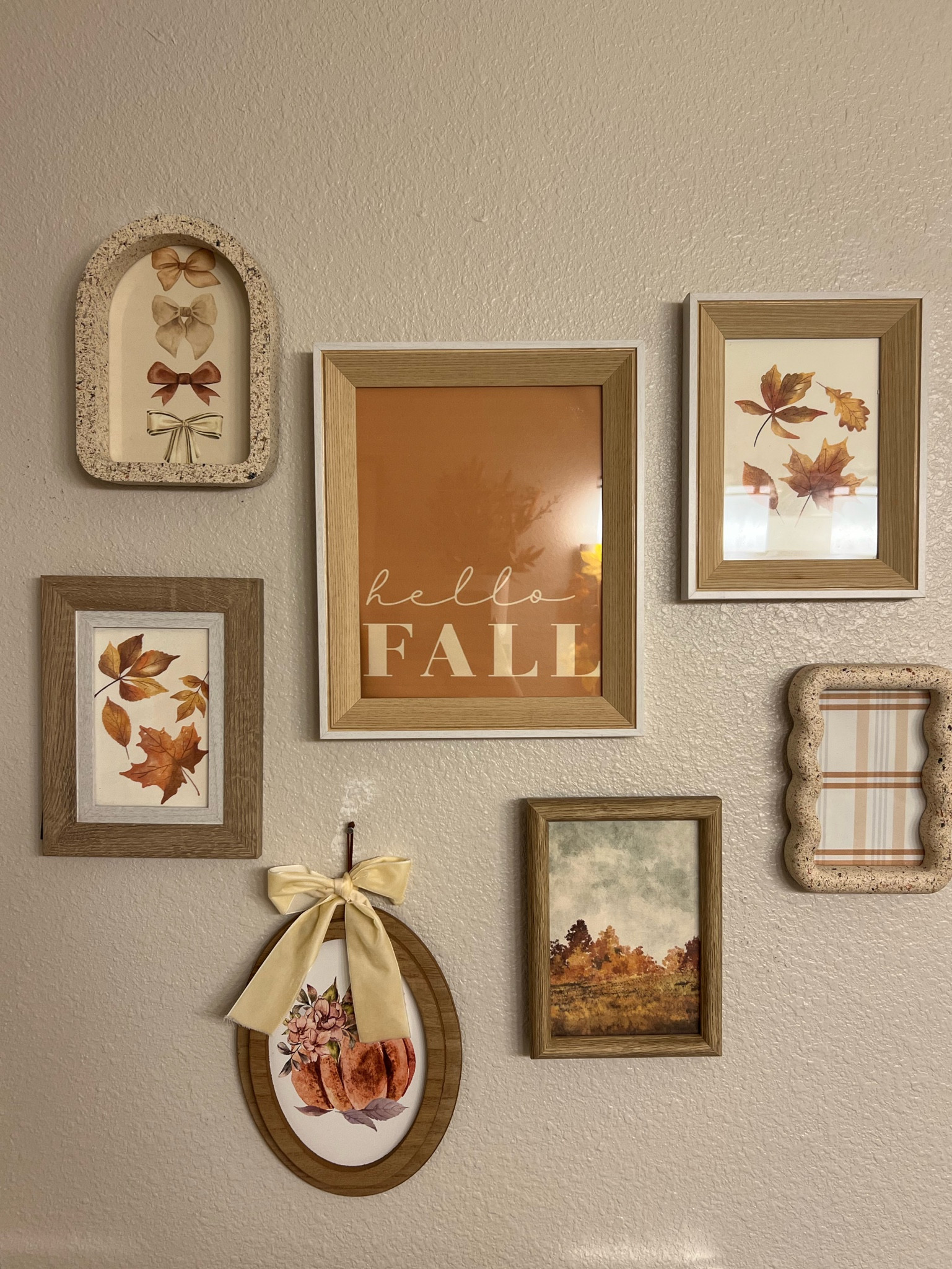 Fall Gallery Wall Inspo 🍂

I found these frames in store from Marshall’s, TJMaxx and the oval one is from hobby lobby.  I linked frames that I think would go good together for inspo ☺️. All photos were found on Pinterest. Search sheblossomsss on Pinterest and go to my iPhone aesthetics board, the photos can be found under fall/thanksgiving 🍂

#LTKFallSale #LTKHome #LTKSeasonal