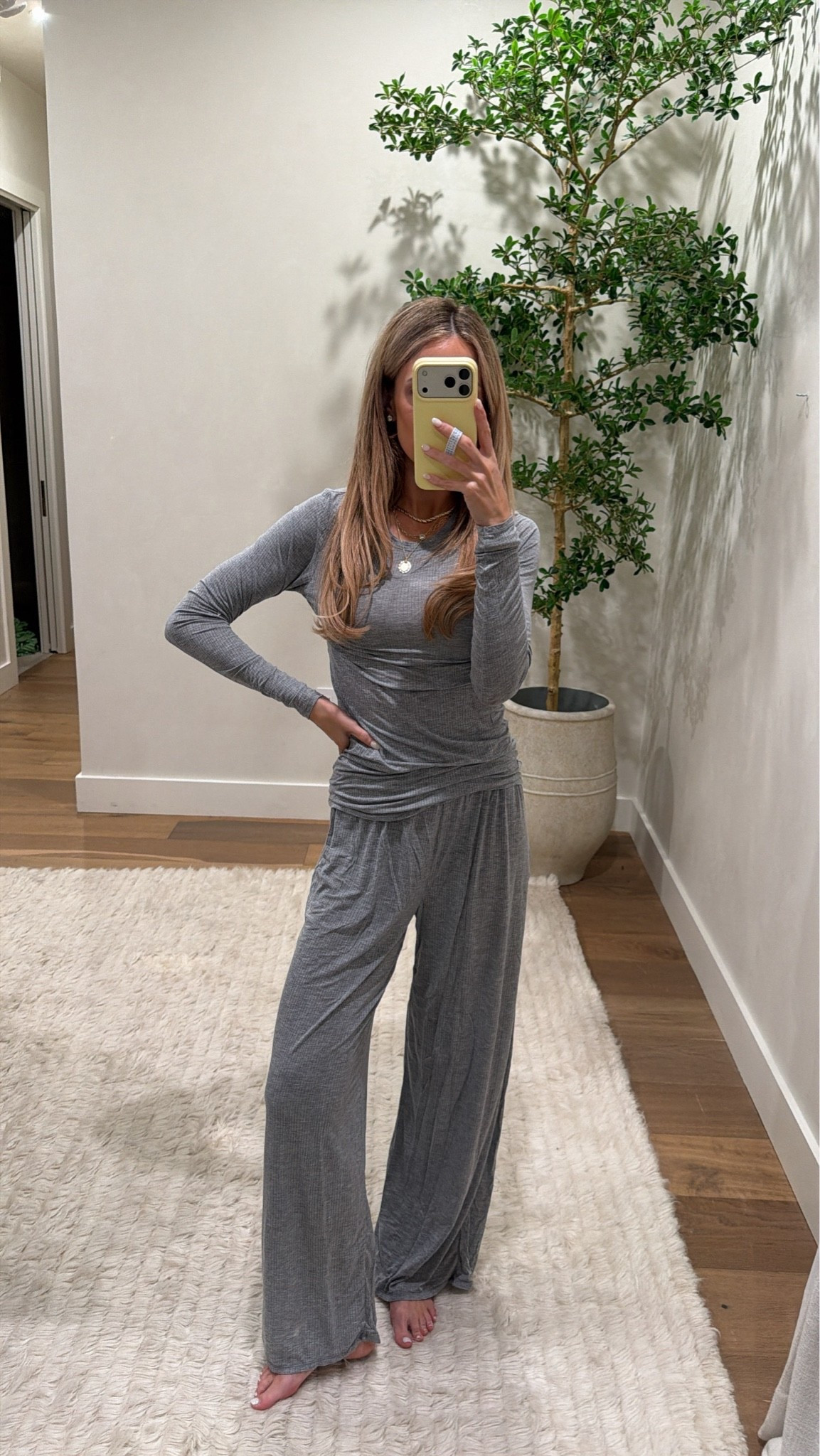Wearing a small!!

#LTKgrwm #LTKdayinmylife #LTKmomlife