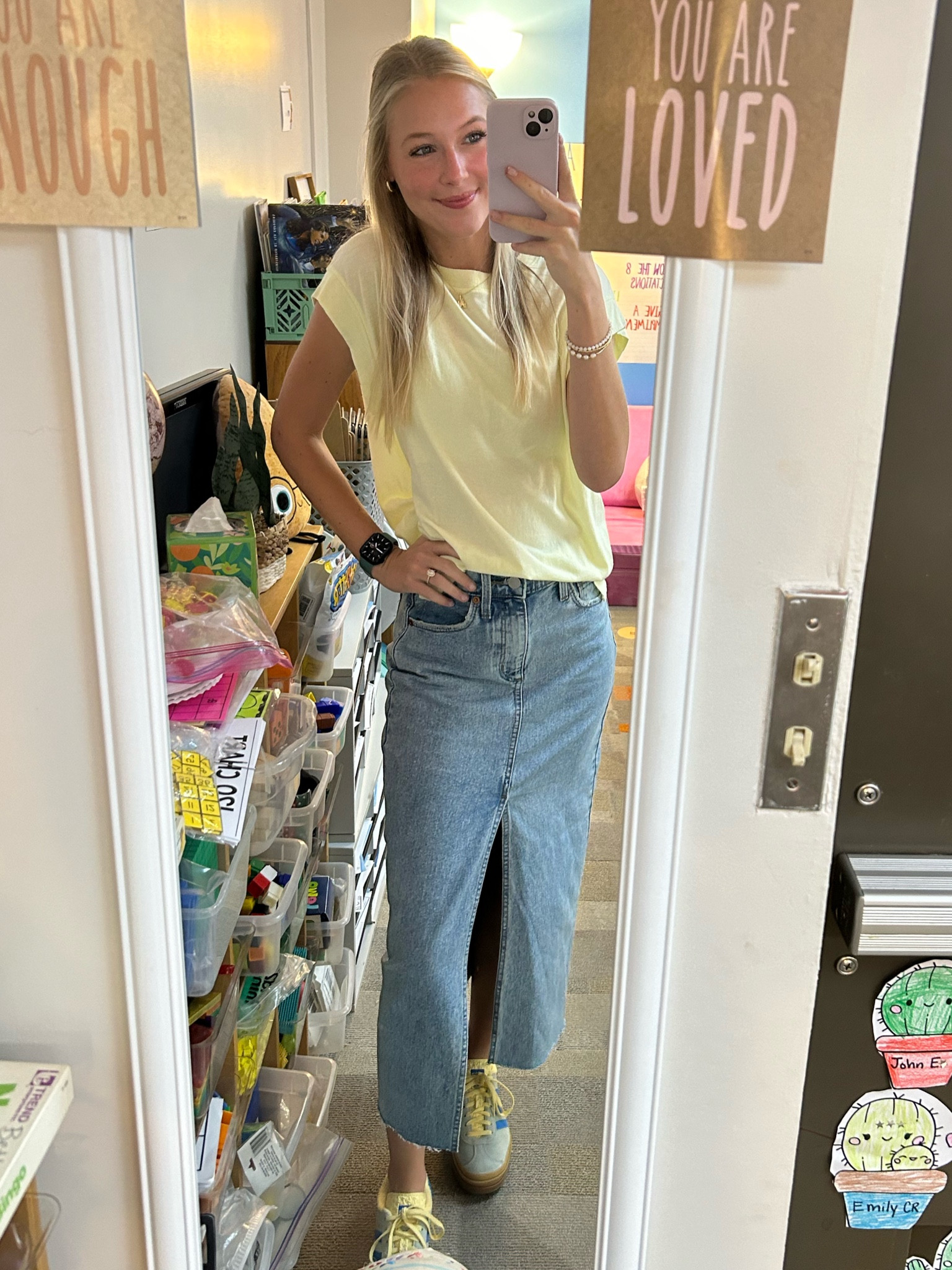 Casual teacher outfit 💛 #teacher