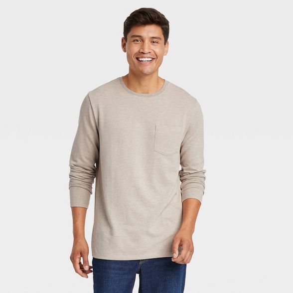 Men's Regular Fit Crewneck Long Sleeve T-Shirt - Goodfellow & Co™ | Target