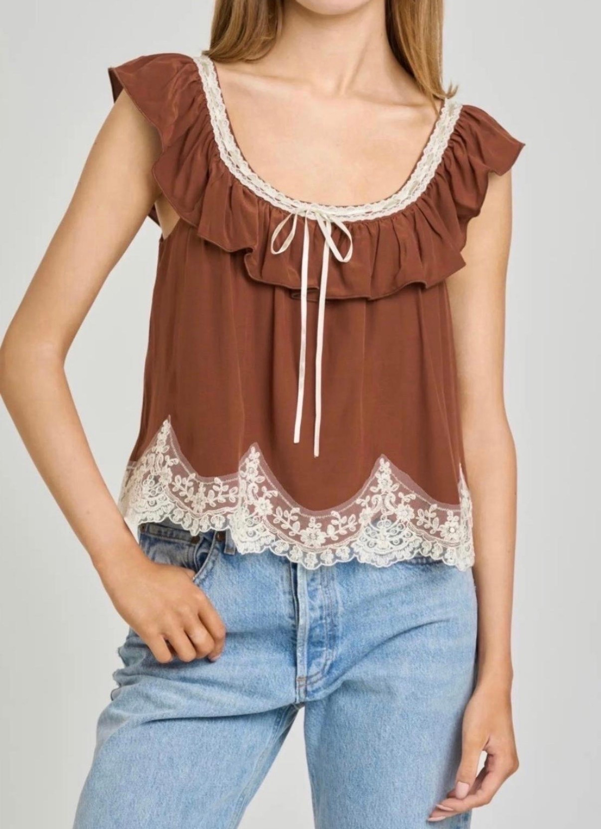 Lace top

#LTKSaleAlert