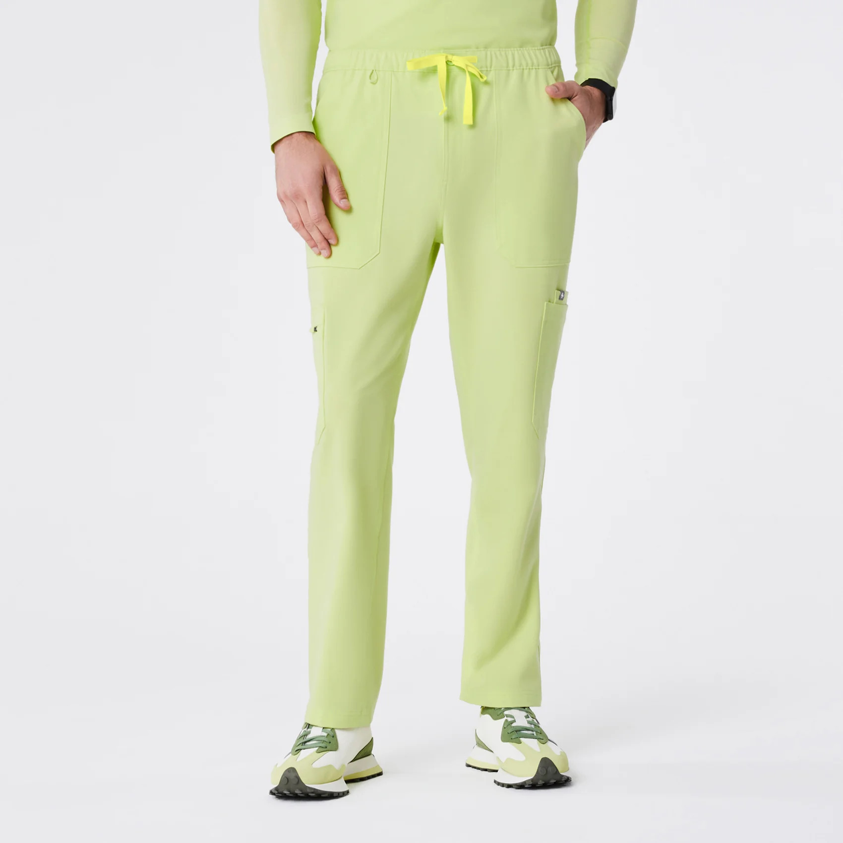 Men's Cairo Cargo Scrub Pants™ - Sea Mist · FIGS | FIGS