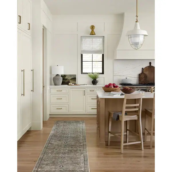 Alexander Home Isabelle Shabby Chic Vintage Distressed Printed Area Rug - 7'-6" x 9'-6" - Antique... | Bed Bath & Beyond