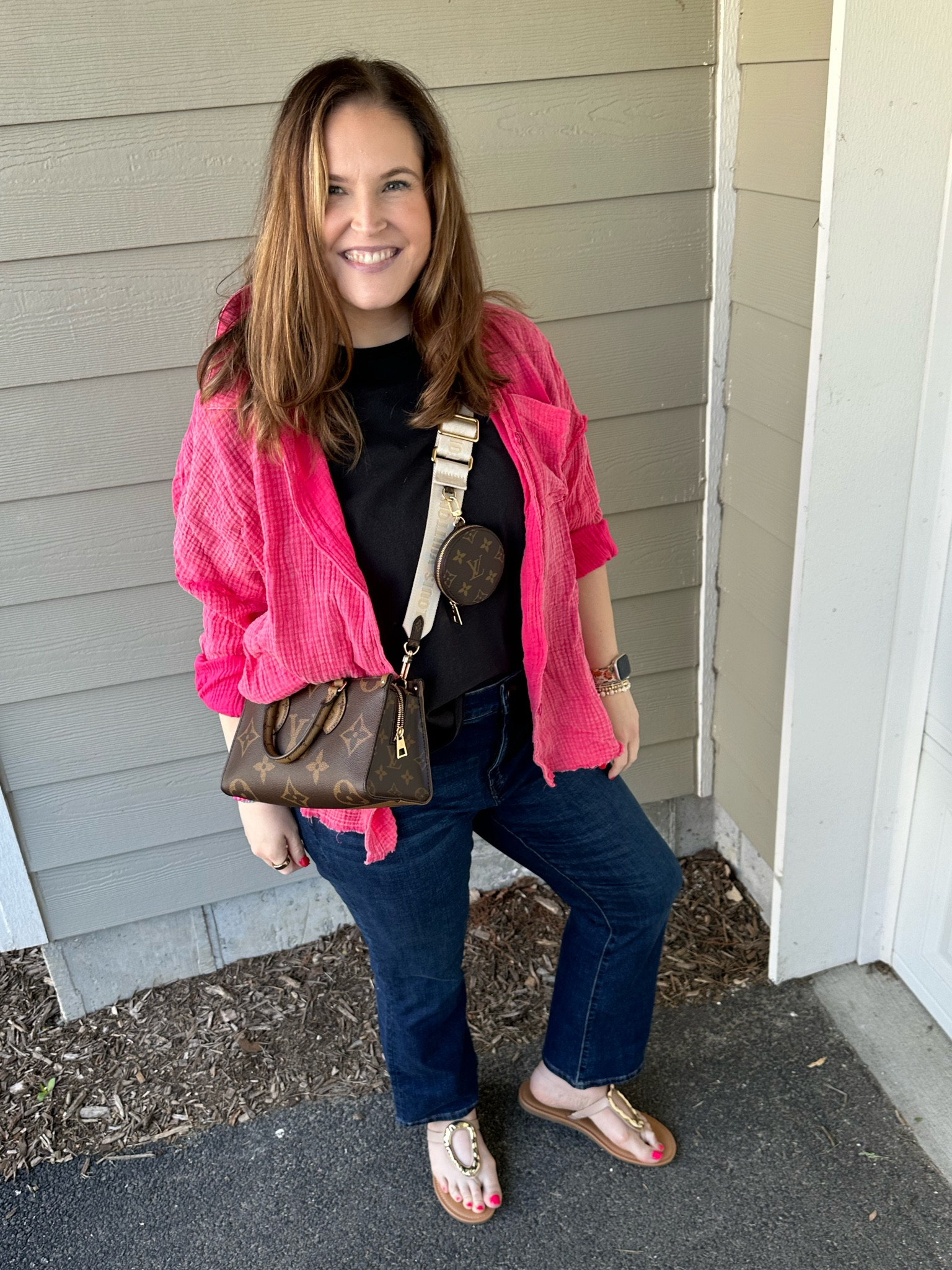 Who am I posting an #outfit pic?!?! I don’t even know what I’m doing anymore 😀😂

#LTKmidsize #LTKsalealert #LTKxMadewell