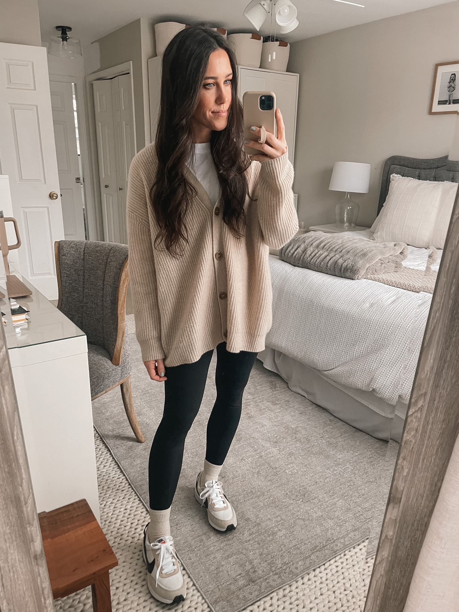 3.9.23
Jenni Kayne Cardigan, amazon leggings, Nike sneakers 

#LTKFind #LTKstyletip