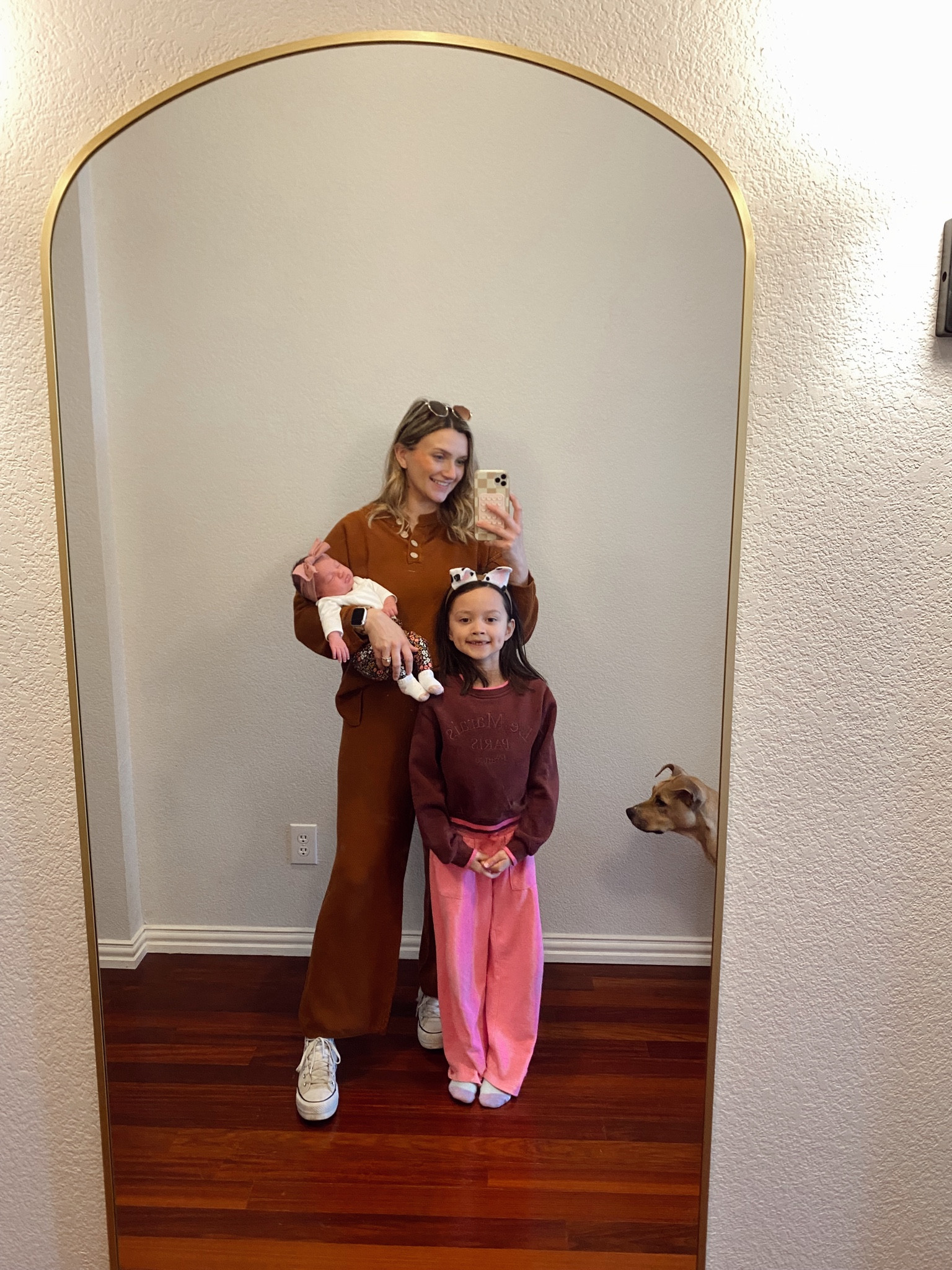 My go to maternity & postpartum outfit 

#LTKBump