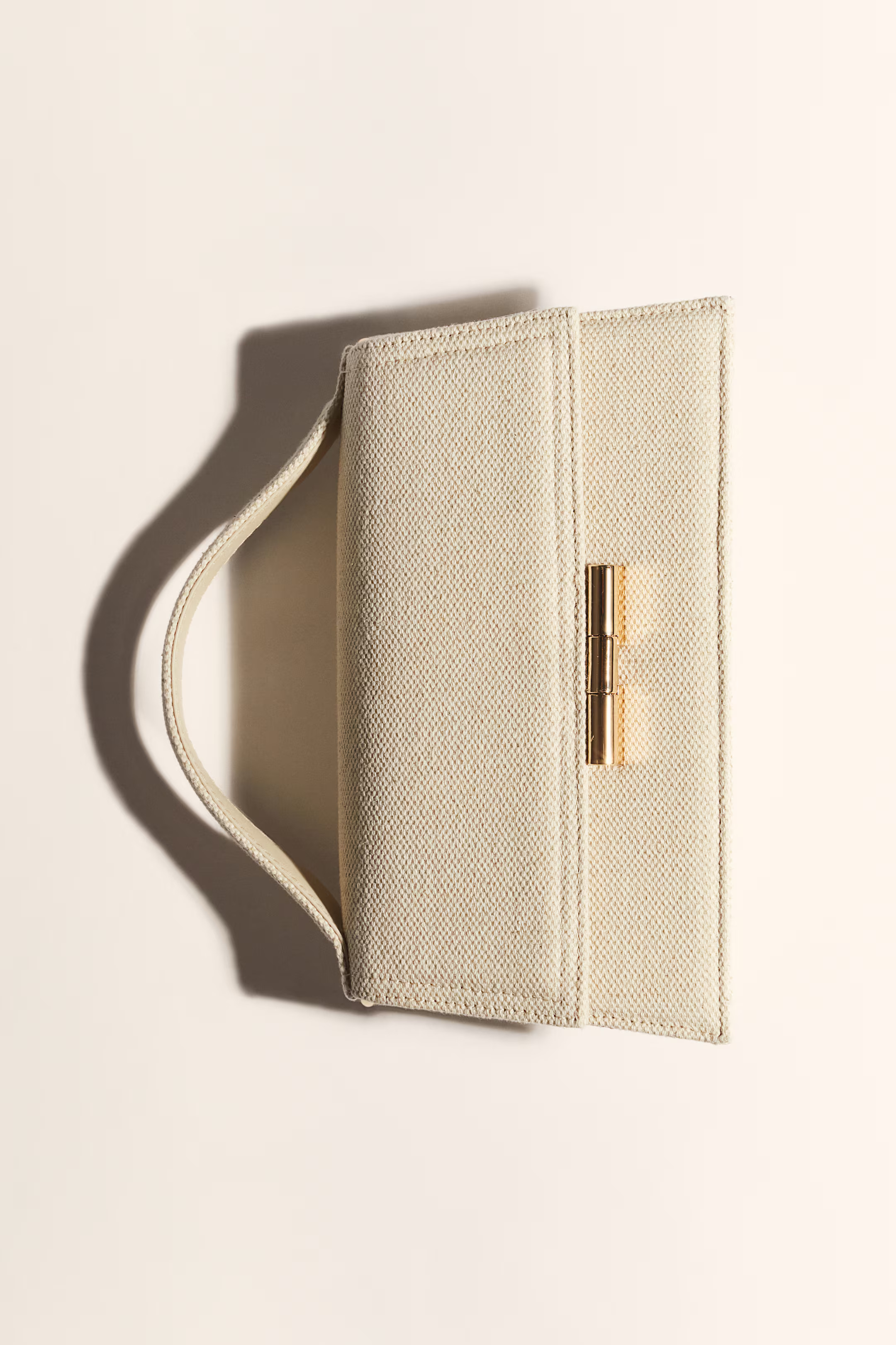Crossbody bag | H&M (UK, MY, IN, SG, PH, TW, HK)