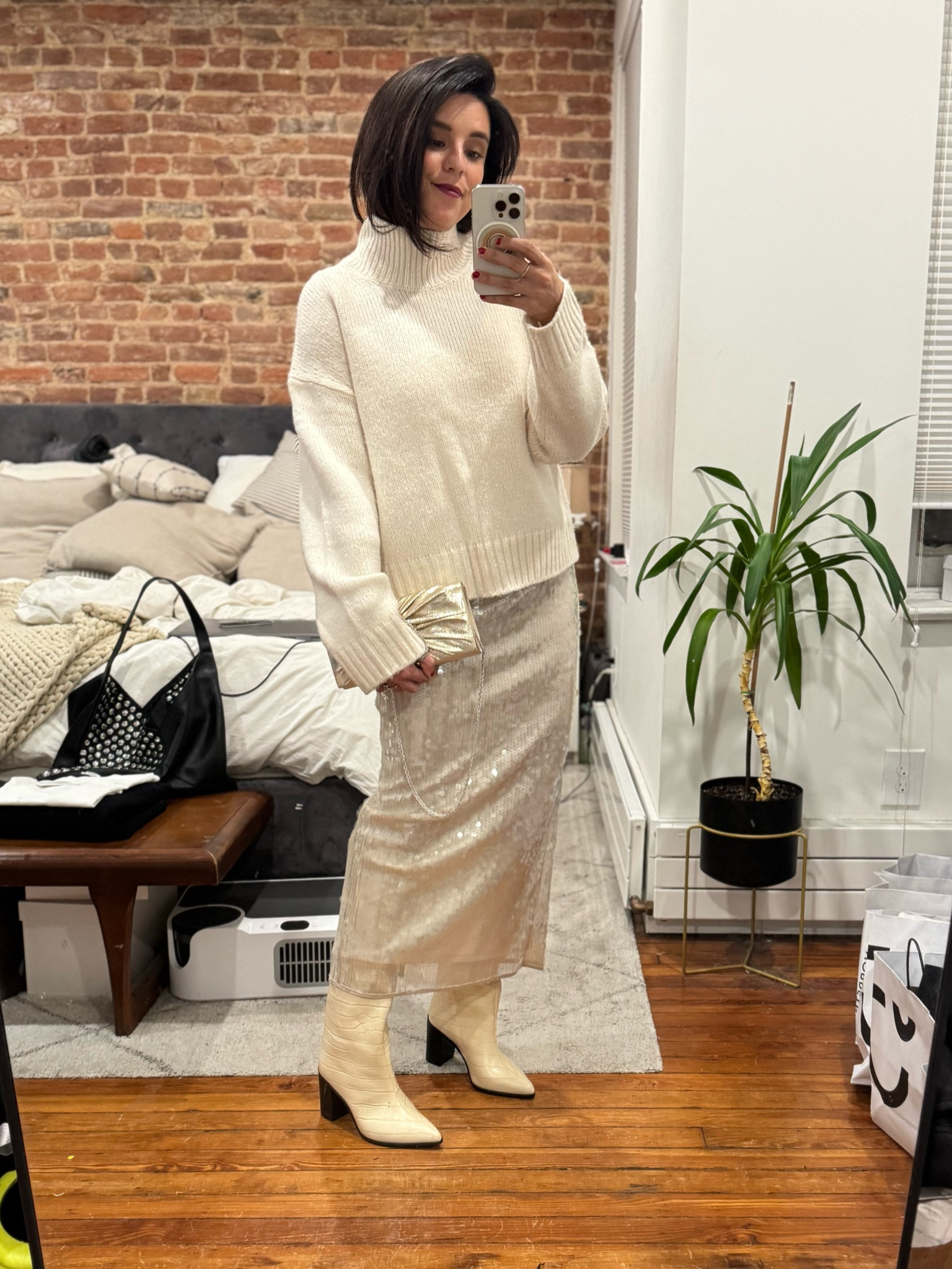 NYE fit 
Small in sweater
6 in skirt
Boots run tts 

#LTKSeasonal