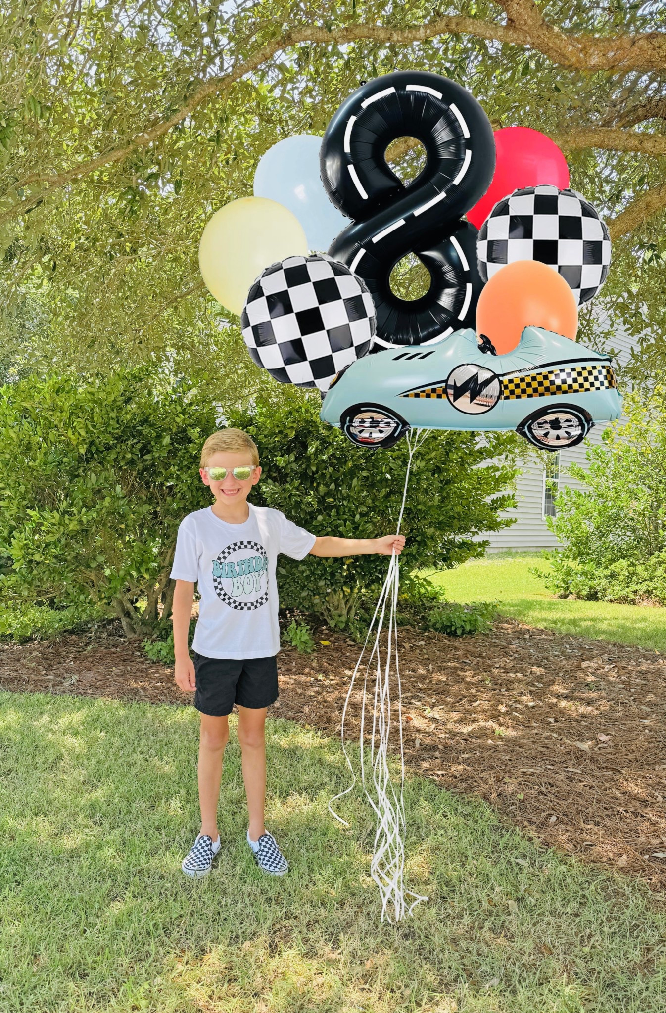 Luke’s 8th lap around the track!! 🏎️🔥🏁

#LTKSeasonal #LTKParties #LTKKids