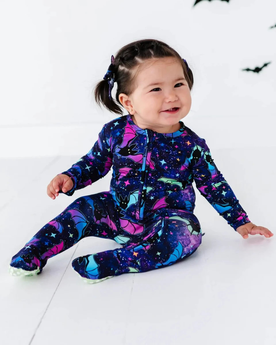 Bat Attitude Footie | Bums & Roses