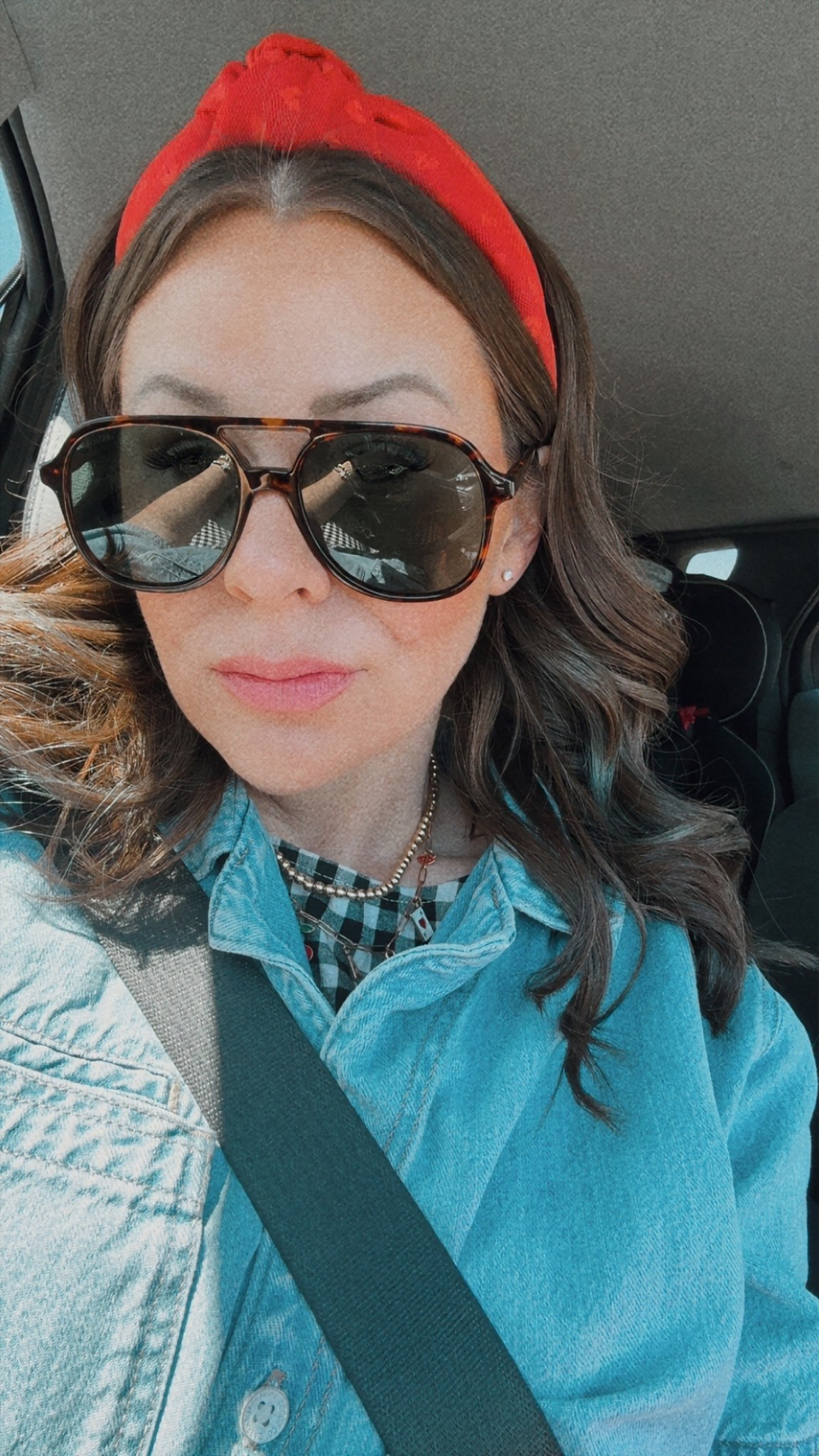 catch me in traffic. 🥵🍎✏️🏁 

#LTKootd #LTKWorkwear #LTKdayinmylife