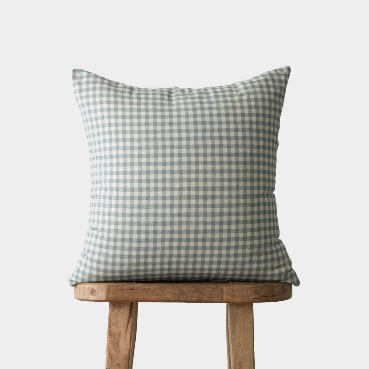 Dusty blue Gingham-Double Sided-18" | 20" | 22" | 26" | Woven Nook
