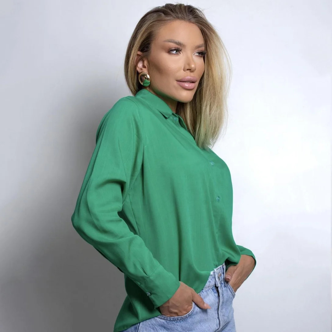 Camisa Feminina Social Camisete Manga Longa - Verde | Zattini (BR)