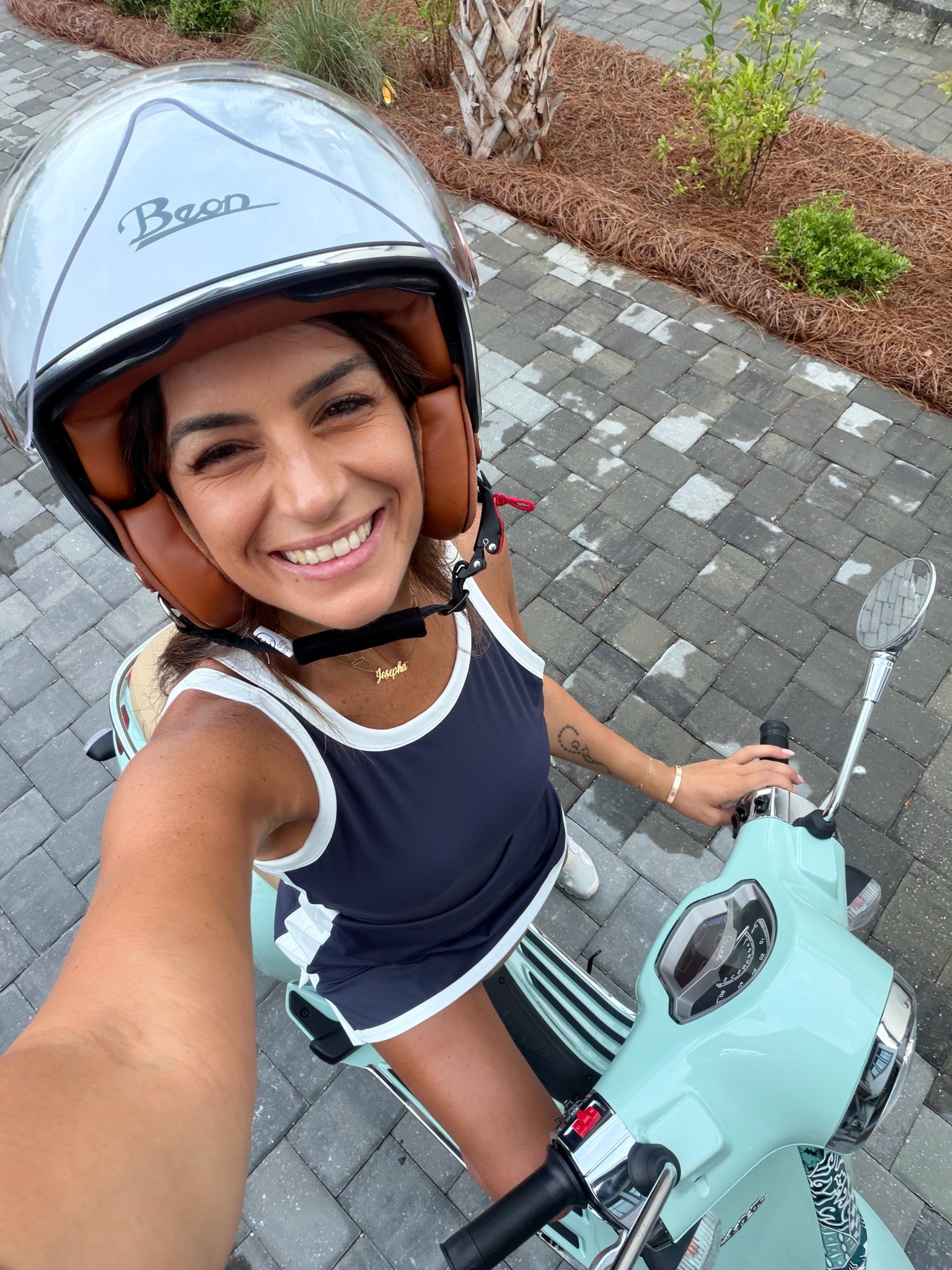 🛵

#LTKOver40 #LTKgrwm