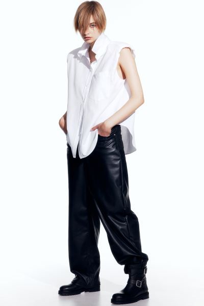 Shoulder-pad sleeveless shirt - White - Ladies | H&M GB | H&M (UK, MY, IN, SG, PH, TW, HK)