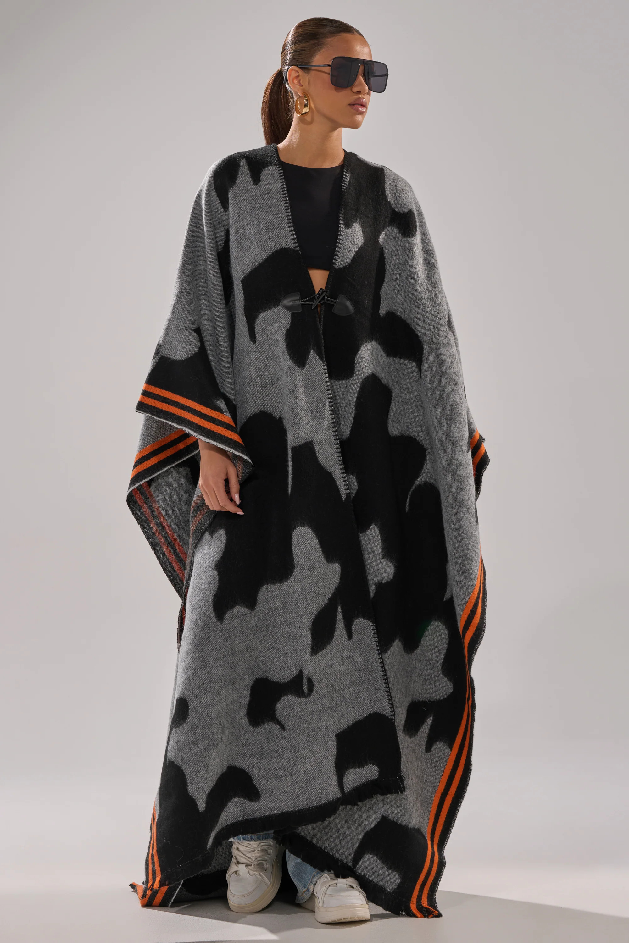 MOD LIFE CAMO PONCHO | AKIRA