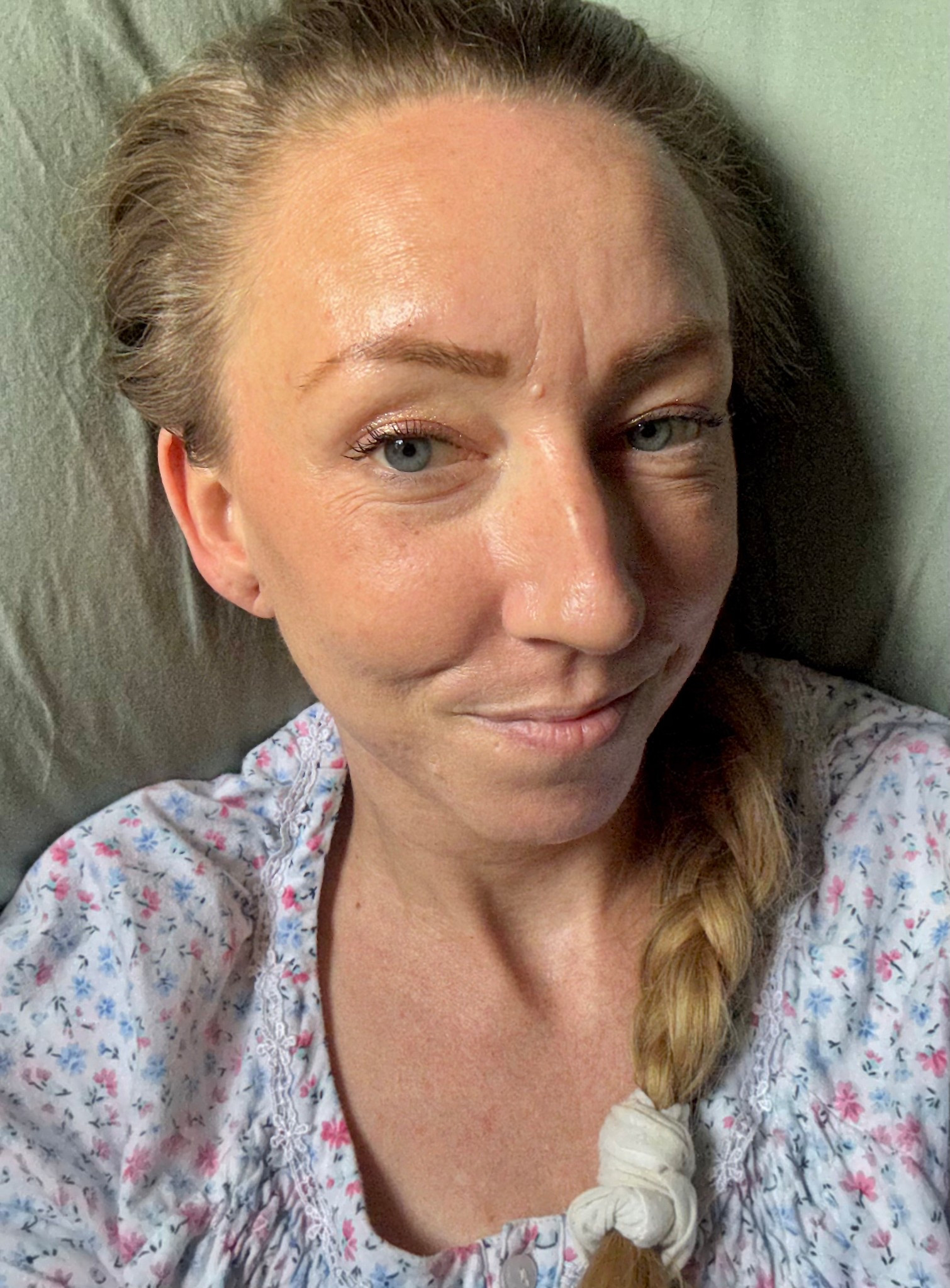 The skin is skinning today! Here’s what I used: 

#LTKSeasonal #LTKBeauty #LTKFindsUnder50