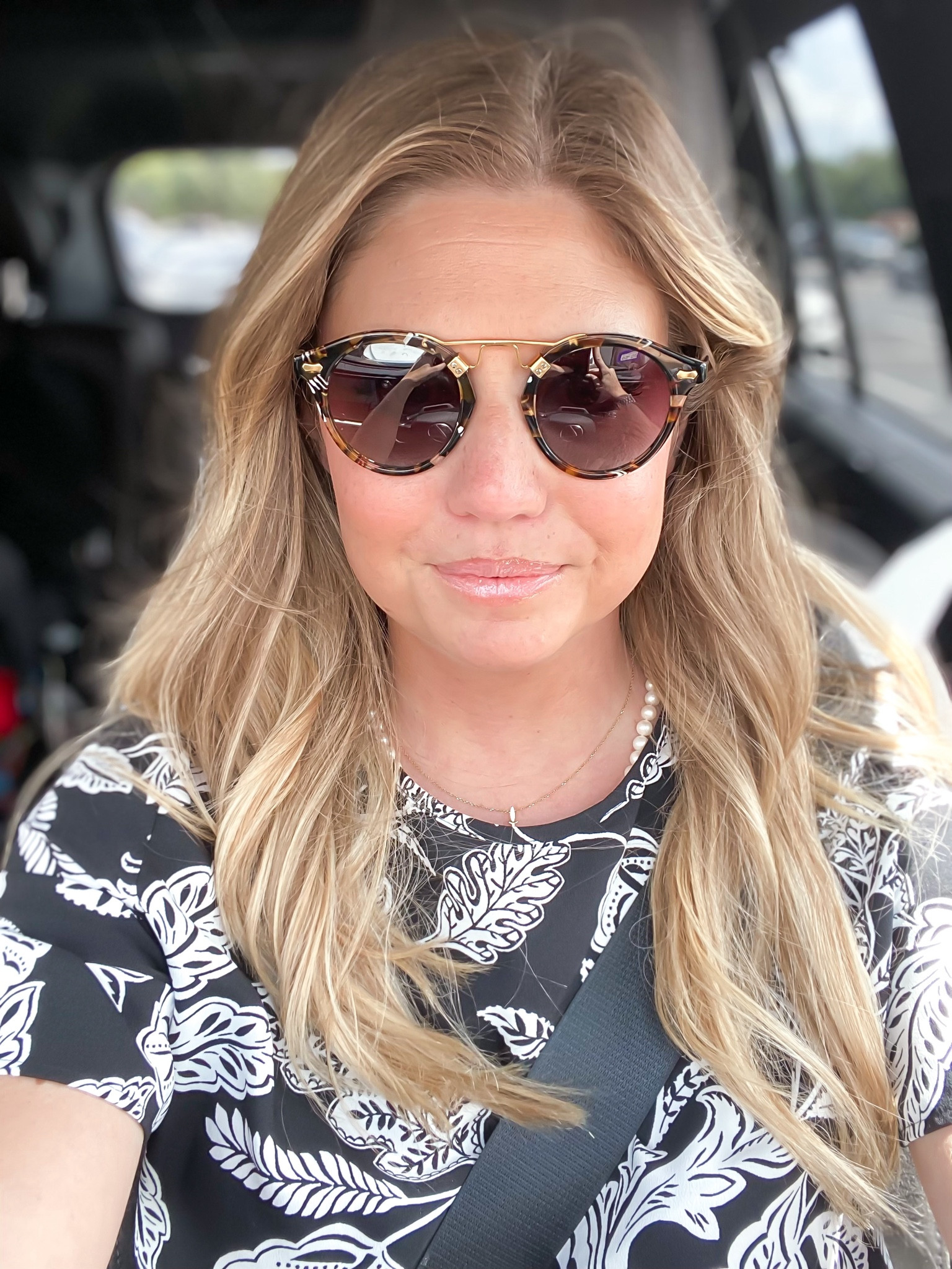 THESE 👏🏻 FREAKIN’ 👏🏻 SUNGLASSES!!! They’re like Sisterhood of the Traveling Pants, all my besties have them and they look so good on ALL of us even though we all look different. They’re magical! And not a joke… you can currently get them on sale for only $20 - winners!! 😎🤩

Sunnies. Retro sunglasses. Polarized sunnies  

#LTKFindsUnder50 #LTKBeauty #LTKSaleAlert