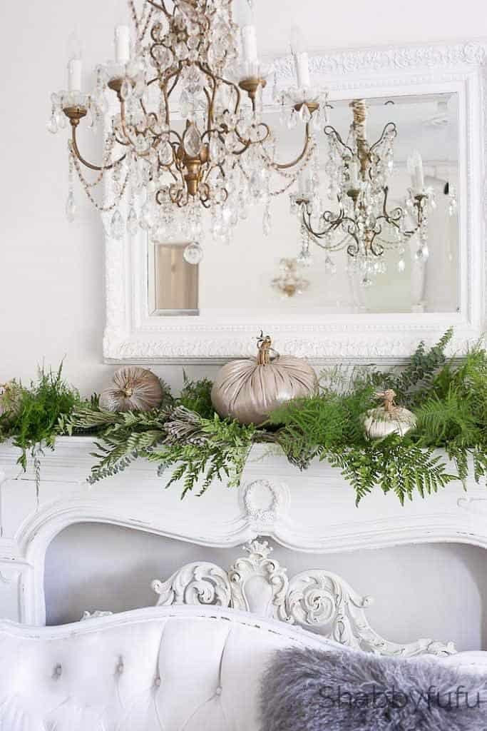 Obsessed with neutral fall decor and this little pumpkin is the perfect start to the season 🤍
Linked a few of my favorite finds to help you create a soft, subtle fall vibe at home

#LTKhome #fallfinds #neutraldecor