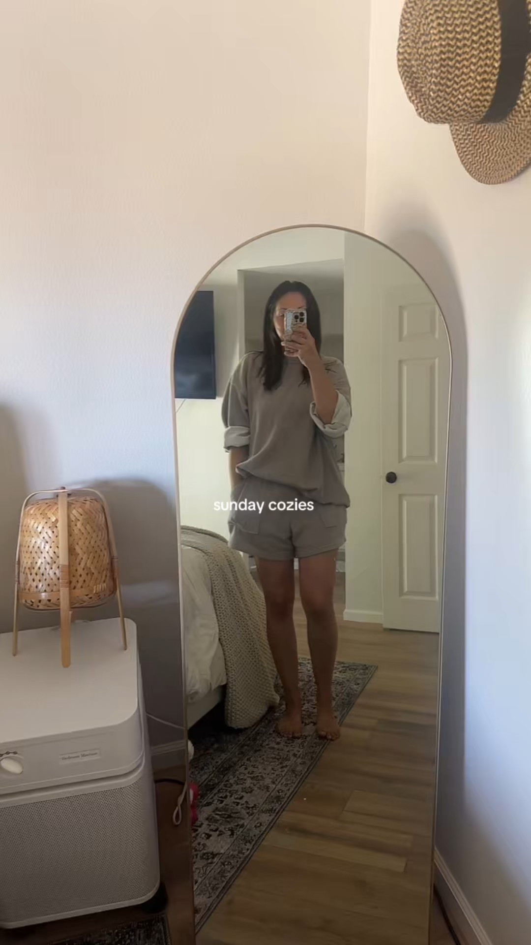 Sunday cozies with my favorite aerie set!

Size down in top!!

#LTKSeasonal #LTKFamily #LTKFindsUnder50