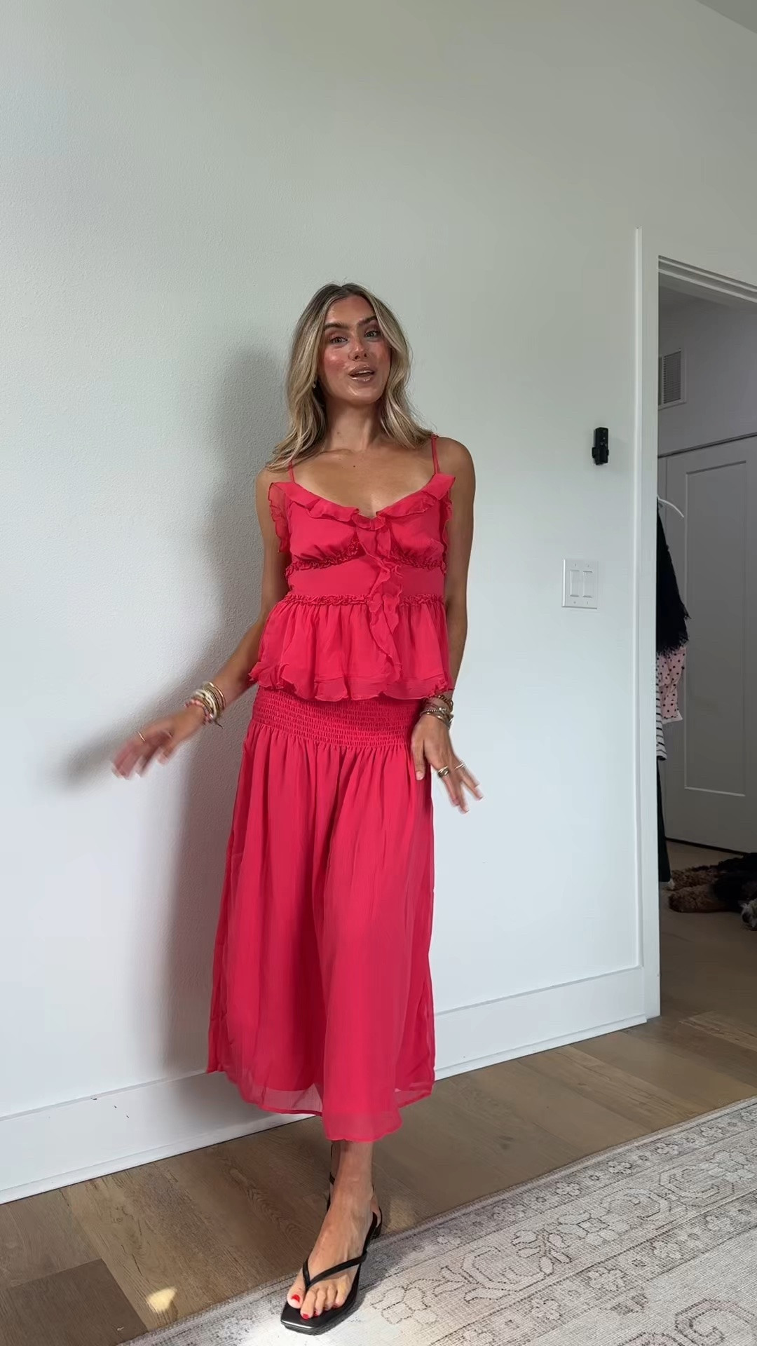 If I were to tell you this matching skirt set is Walmart would you even believe me 🤭 this looks like a set I would spend hundreds on from Zara!! 5’4/xs 

#walmartstyle #walmartfashion #walmartfashionfinds #walmartsummerfashion #walmartmatchingset @Walmart

#LTKootd #LTKSaleAlert #LTKdayinmylife